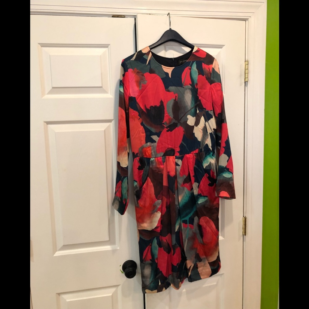 St. John Dark  Watercolor short casual dress